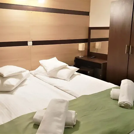 Family Friendly Aplina Maisonette Poiana *